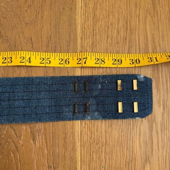 Vintage 70s Chanel Coco Profile Buckle Denim Belt READ 27-30 - Picture 10 of 11